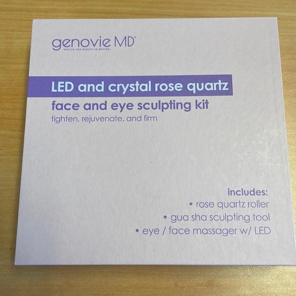 New Genovie MD Led and Crystal Rose Quartz Face and Eye Sculpting Kit!!🔥🔥🔥 - Picture 10 of 16